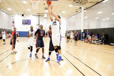 Texas Titans Feeling Peachy Wolves Panther Lion Qualify For