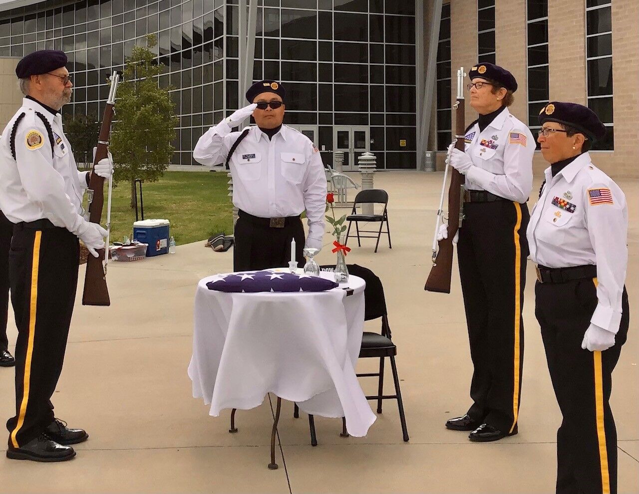 Honoring those we lost, High school baseball teams hit the diamond on Memorial  Day