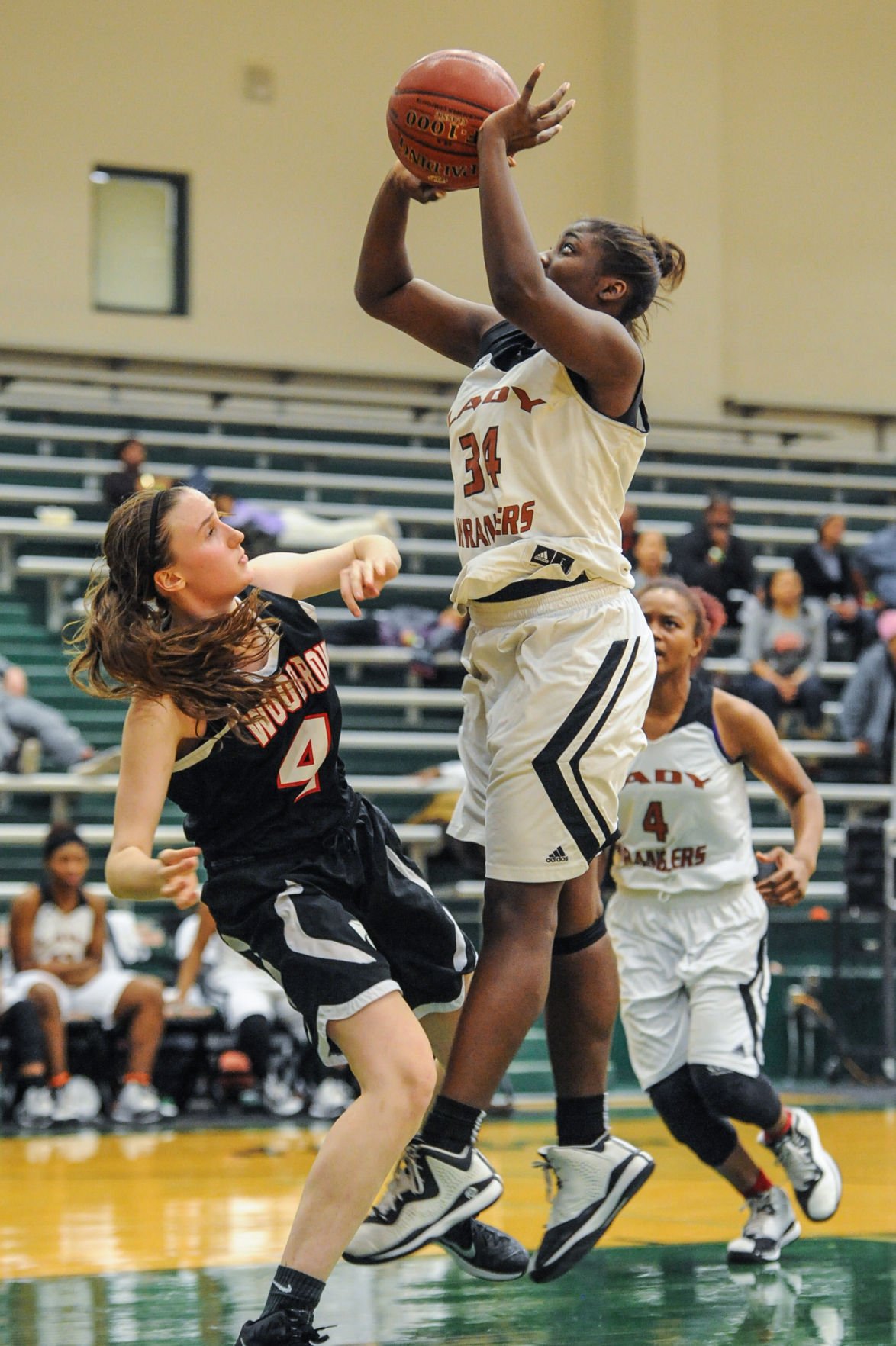 West Mesquite sticks to the game plan in firstround victory over