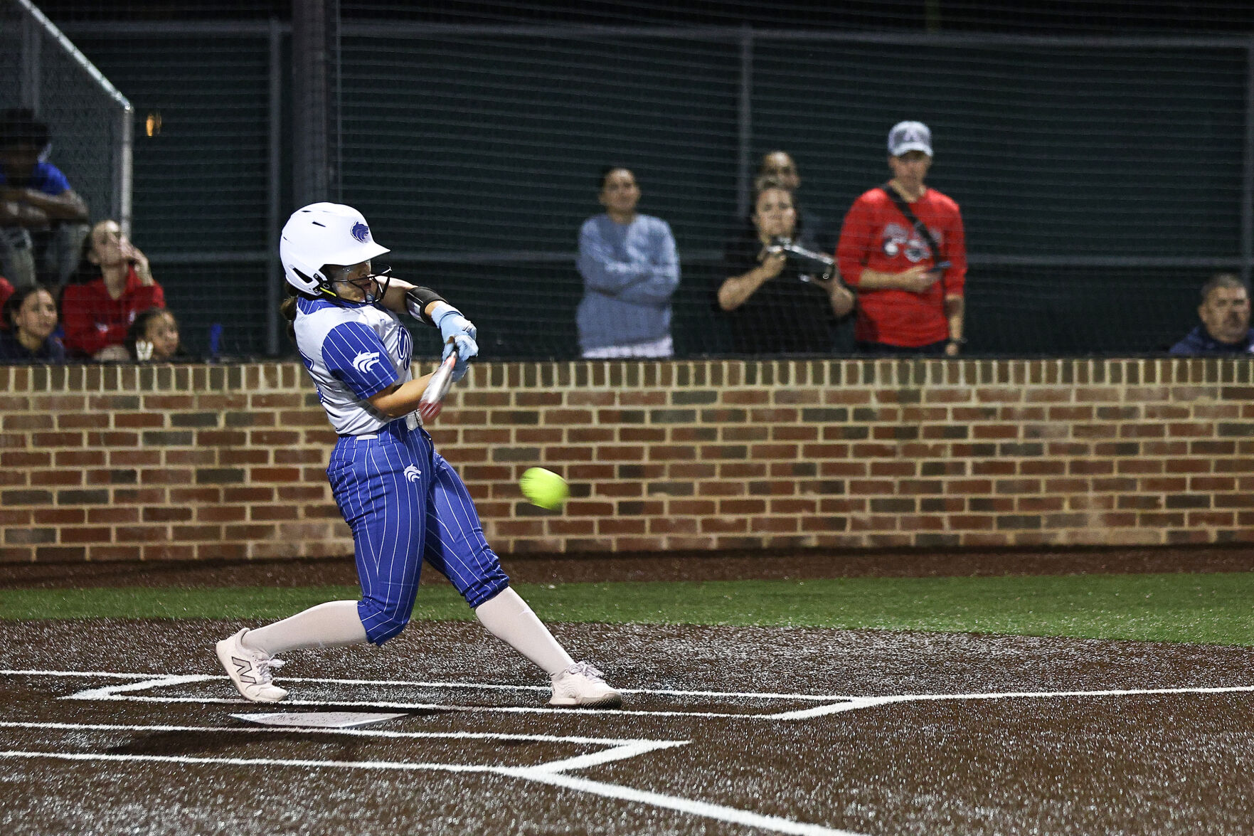 Plano West overtakes Allen late for 1-0 lead in bi-district series
