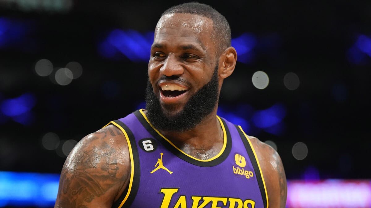 Lakers News: LeBron James Son Bryce Among Top 15 NIL Valuations - All  Lakers