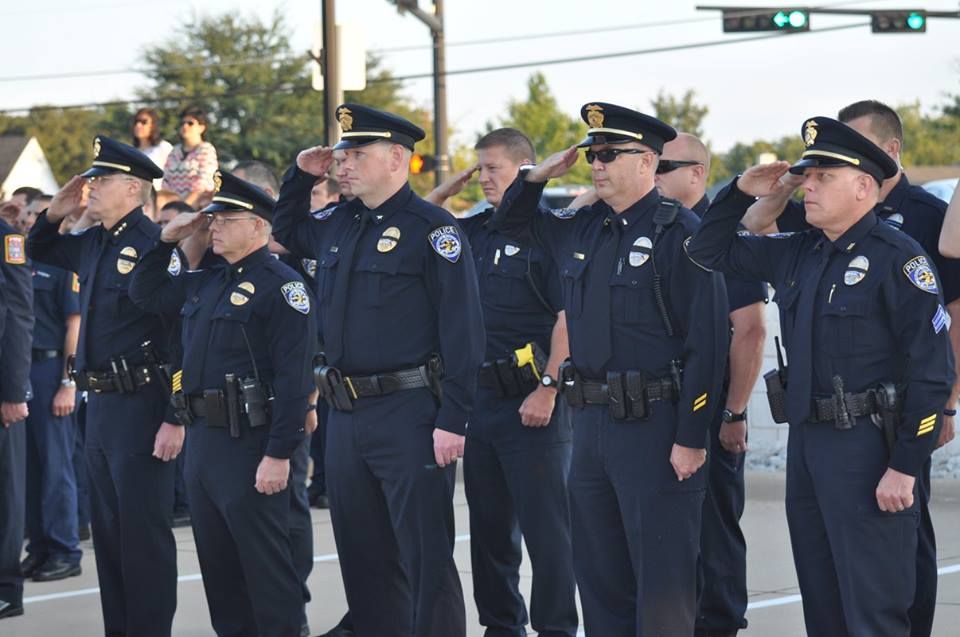 Frisco police, firefighters, other city leaders pause to remember 9/11