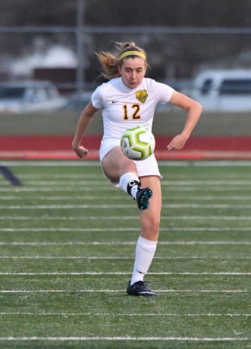 Memorial junior Laney Muench