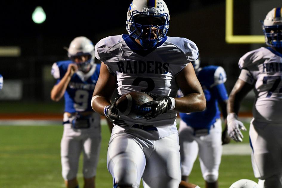 Raiders Improve To 2 0 With Road Win Over Van Alstyne Sports