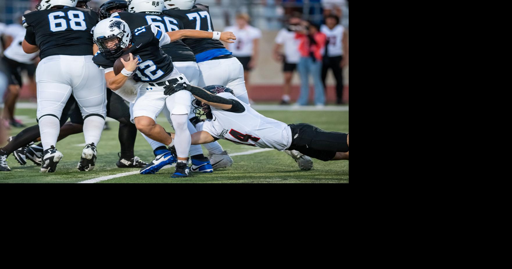 Hebron leaning on veteran QB to acclimate overall young offense