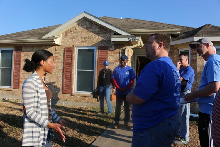 Addressing Mesquite Day volunteers at work across city News