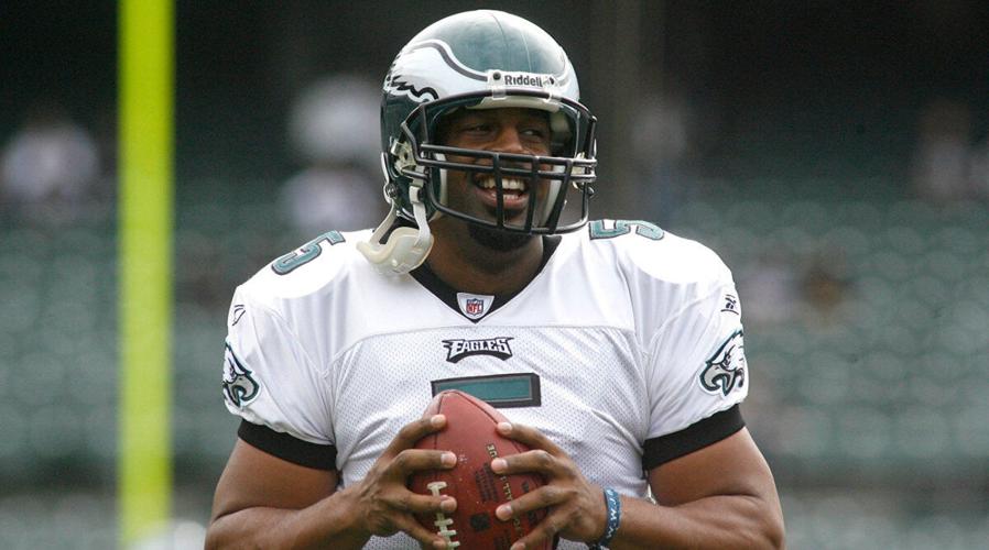 Donovan McNabb Discusses Jalen Hurts, Eagles Lineage of Black Quarterbacks, National Sports