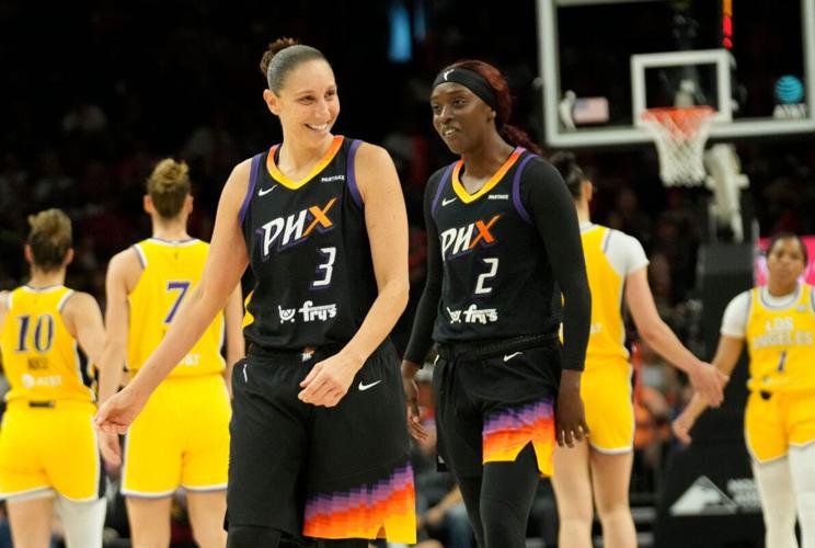WNBA Diana Taurasi サイン入り雑誌 支離滅裂
