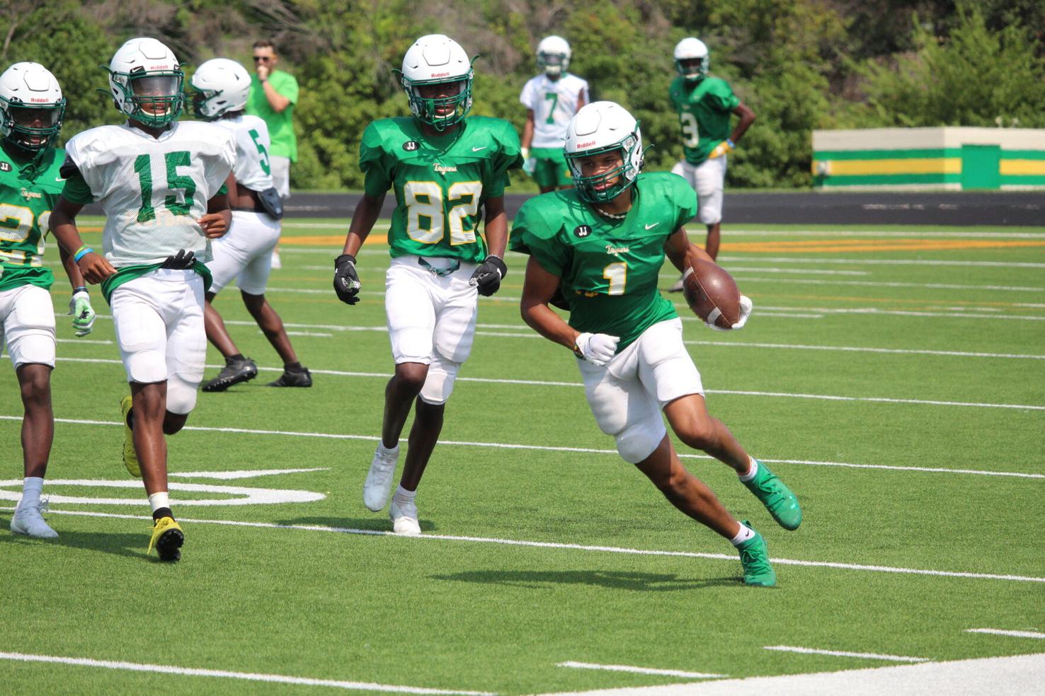 New era at Newman Smith Boone, Trojans hit ground running in fall