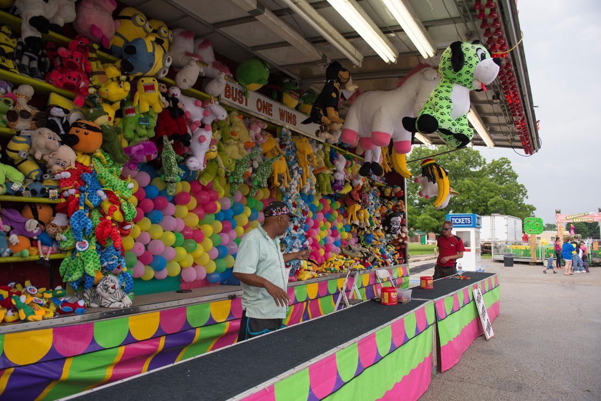 The Mighty Thomas Carnival comes to town, rain or shine Lake Cities