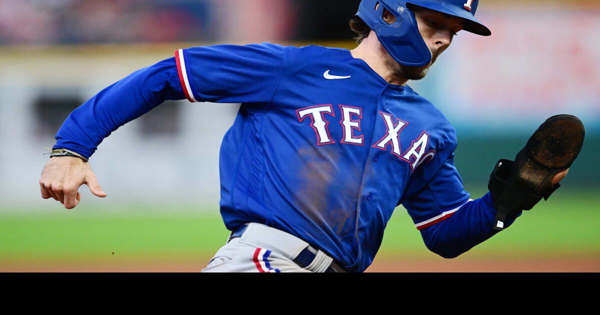 MLB PLAYOFFS: Rangers rookie Evan Carter (Elizabethton) continues