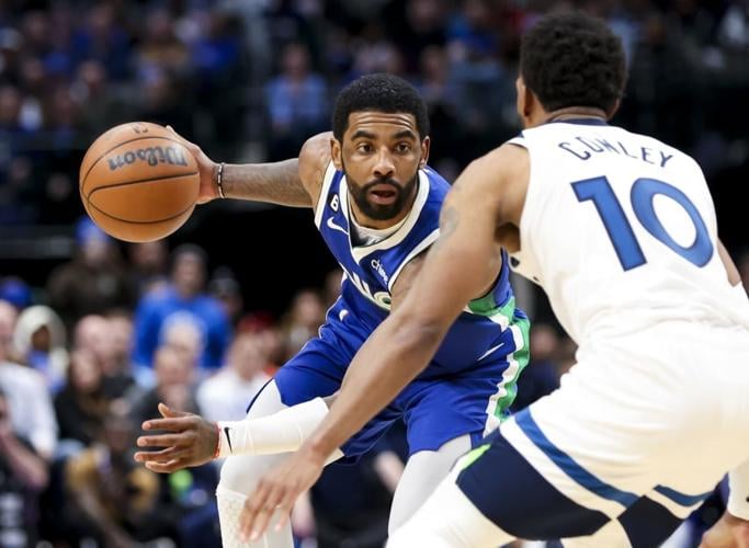 Kyrie Irving agrees to stay with Mavs, Doncic on a $126 million, 3