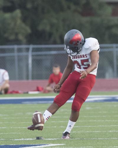 Last Second Field Goal Lifts Horn Past Duncanville Sports