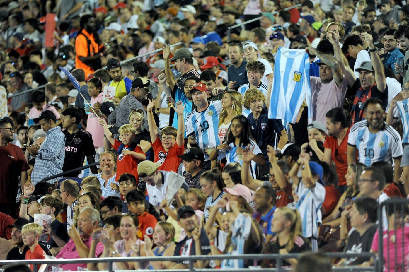 40,000 baseball fans crowd Texas stadium - World Socialist Web Site