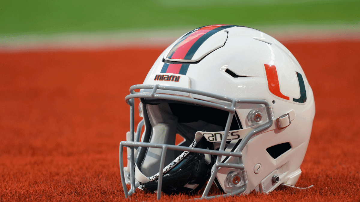 Miami Hurricanes talk to Jason Taylor about a job