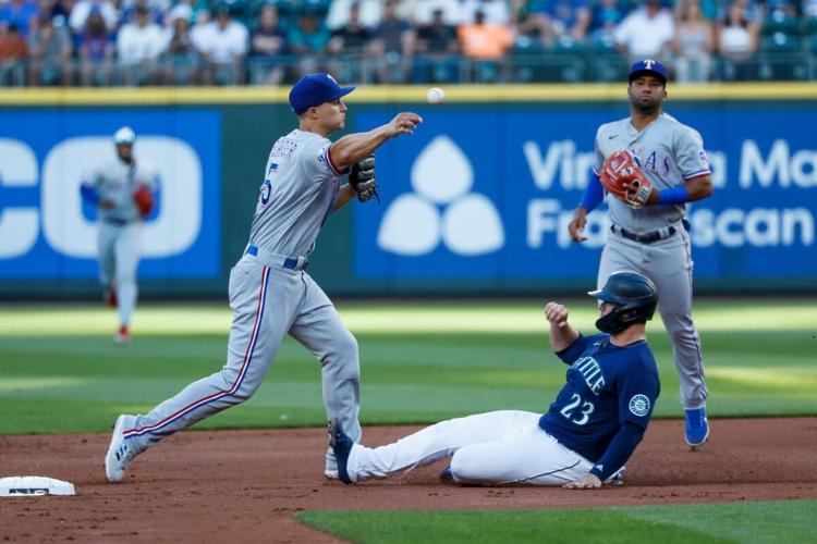MLB: Cubs edge Blue Jays, Other Sports