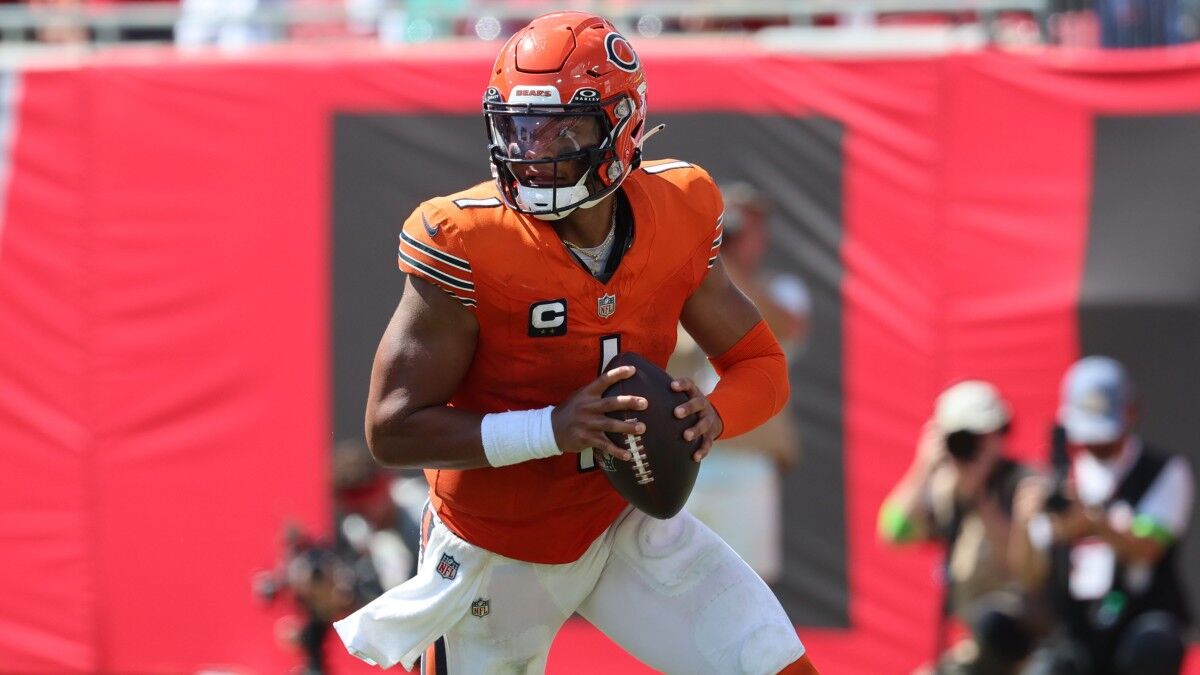 NFL Week 3 QB Rankings: Justin Fields Craters As Geno Smith Rises, National Sports