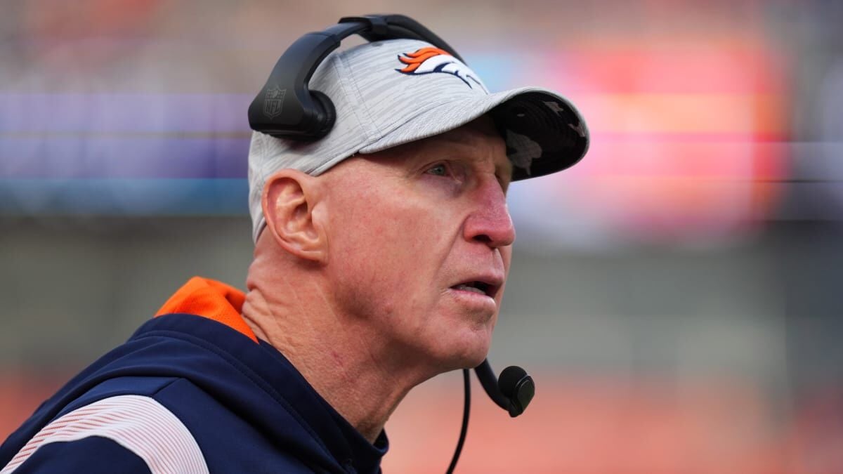 Denver Broncos have let interim head coach Jerry Rosburg go - Mile