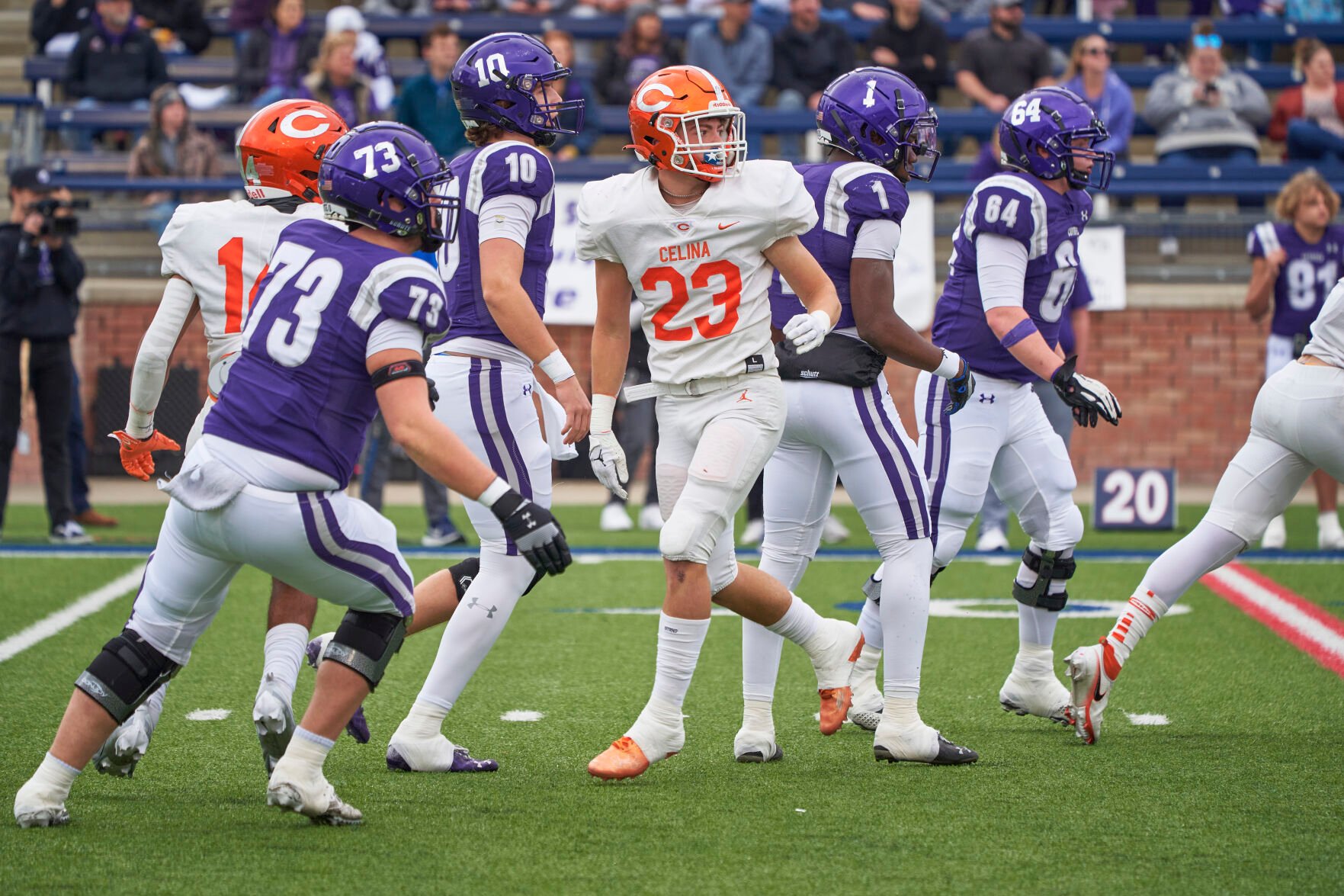 Celina Bobcats Finish Strong with an 11-2 Record: Ben Thomas Reflects on a Successful High School Football Career