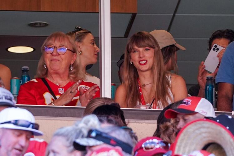 Travis Kelce addresses Taylor Swift attending Chiefs game: 'She - KAKE