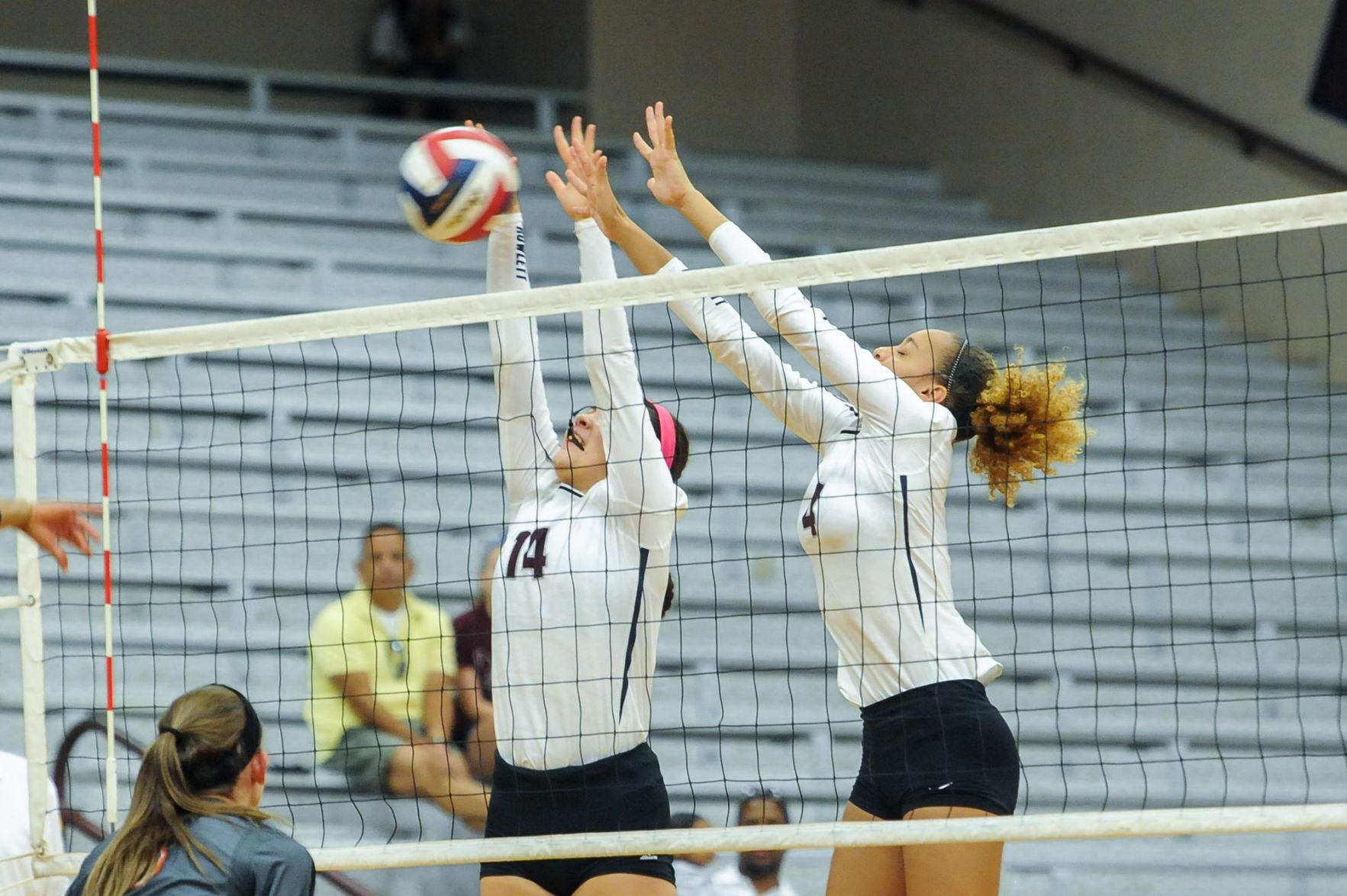 116A Volleyball Rockwall downs Rowlett to move into second place