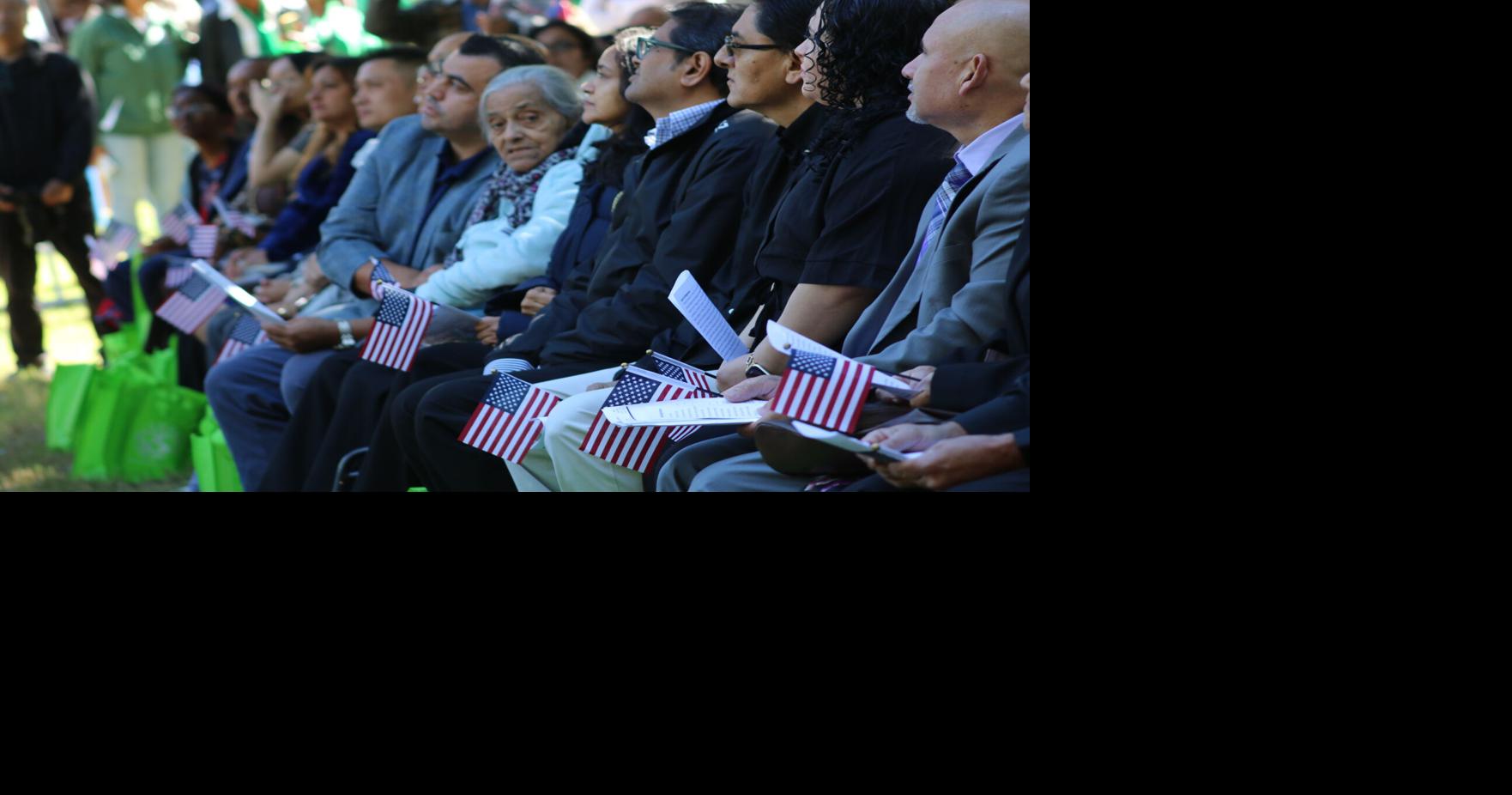 E pluribus unum: Plano celebrates cultures,100 new citizens sworn in at ...