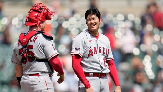 ANGEL ON THE MOUND ( Shohei Ohtani), THE TOMS