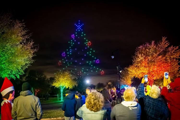 Dozens of Drones A'Dancing! Town of Little Elm lights up sky with