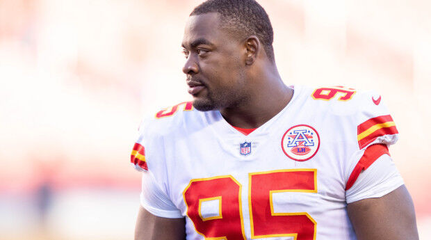 Chiefs place Chris Jones on Did Not Report list amid holdout