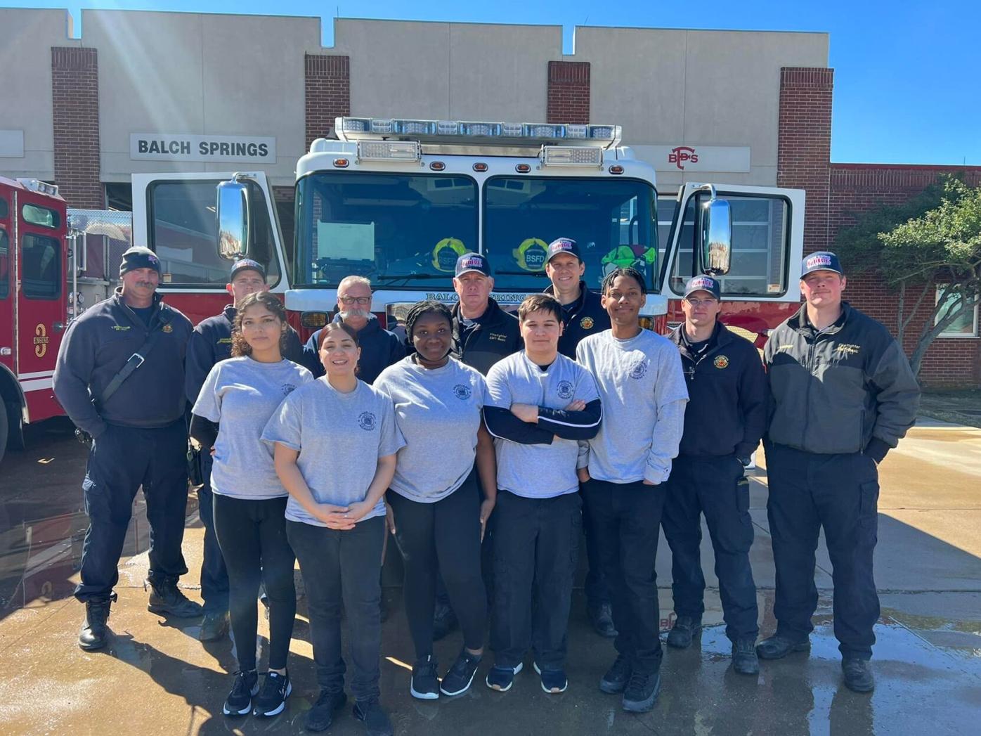 Mesquite ISD students train with Balch Springs Fire Department | Mesquite  News | starlocalmedia.com