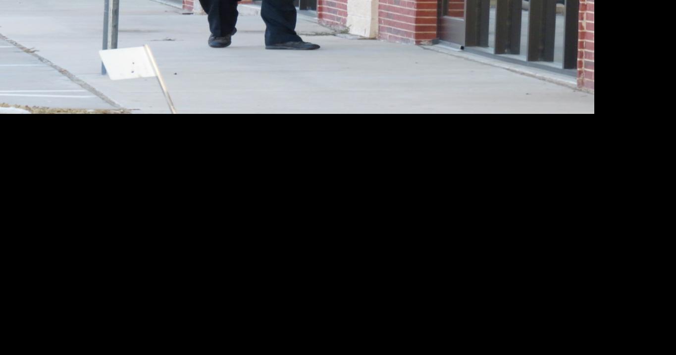Lewisville police commended for actions News