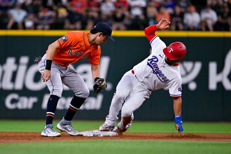 Los Angeles Dodgers: Did the Astros' sign stealing cost the World Series?