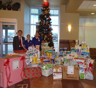 Texas Regional Medical Center Makes Donation To Forney Food Pantry