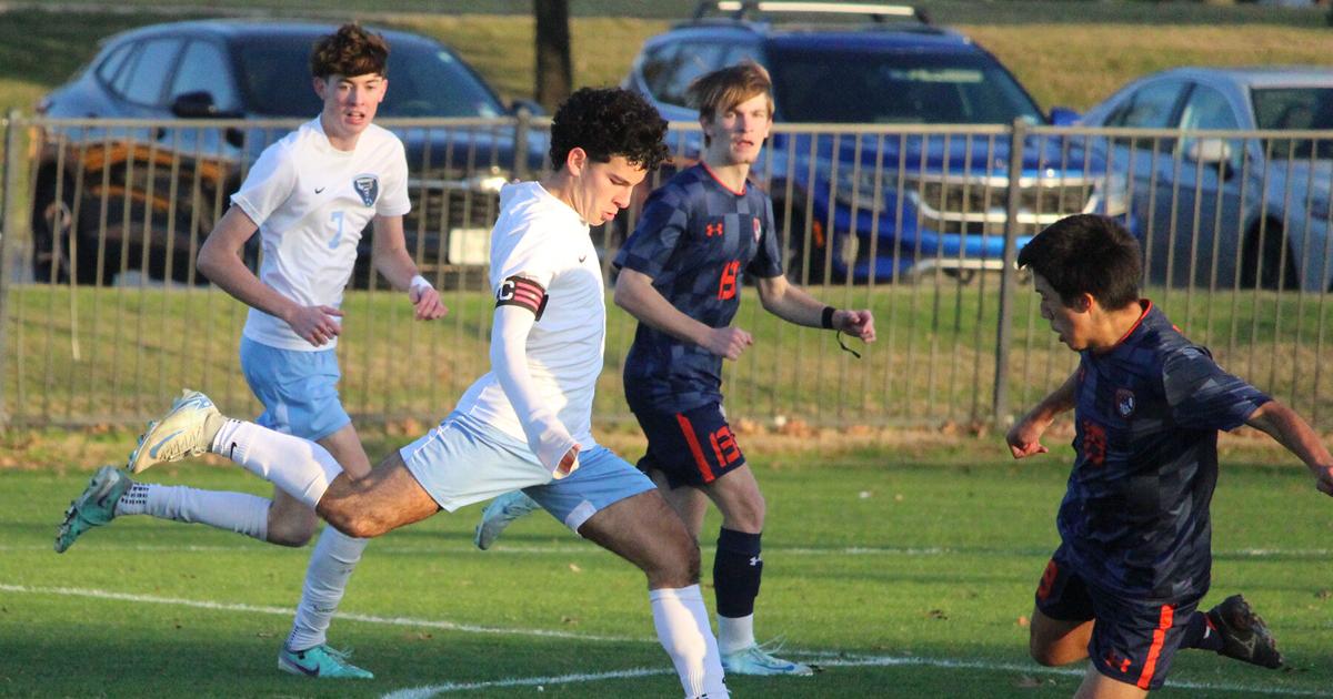 Soccer subplots: Plenty on the line as boys teams hit stretch run ...