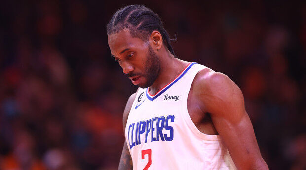 Report: Clippers Star Kawhi Leonard Ruled Out for Game 3 vs. Suns