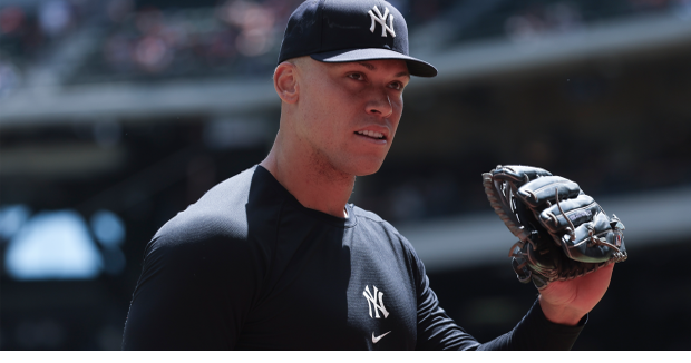 Aaron Judge Takes Batting Practice while Rehabbing Injury!, New York  Yankees