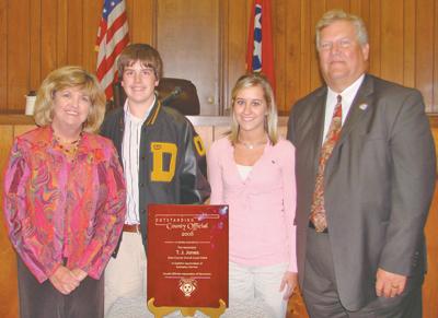 Dyer County Circuit Court Clerk wins prestigious award News