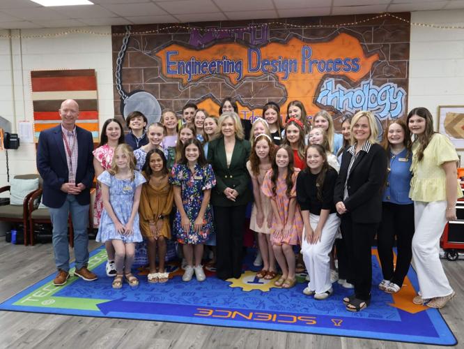 Norview Middle Senator visits Northview Middle School | News | stategazette.com