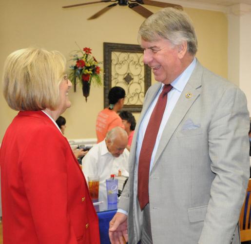 Governor candidate Diane Black speaks in Dyersburg News