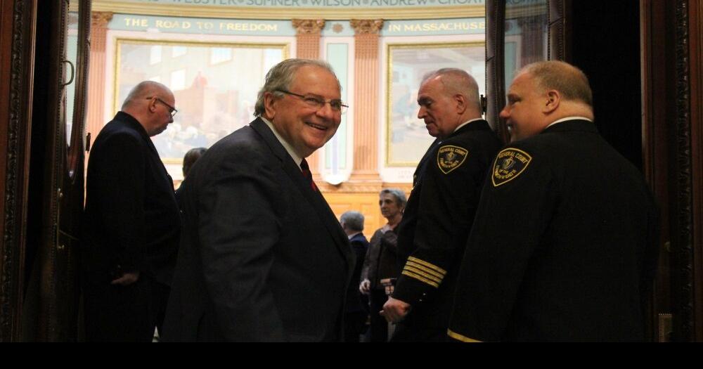 HOUSE REELECTS SPEAKER DeLEO AFTER SQUASHING SECRET BALLOT PUSH