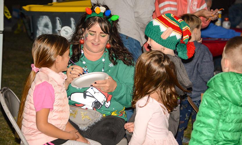 2022 Oak Island Christmas Tree Lighting Photo Gallery Photo & Video