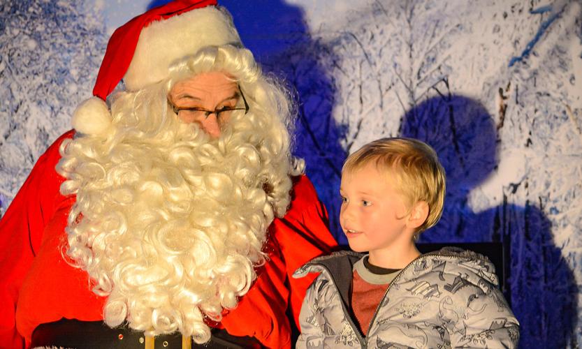 2022 Oak Island Christmas Tree Lighting Photo Gallery Photo & Video