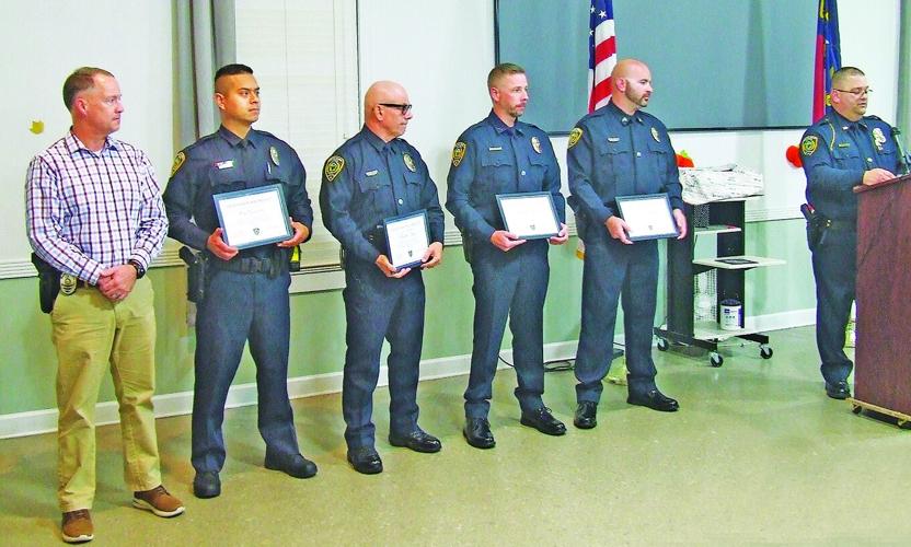 Officers receive Medals of Valor for shooting response | News ...