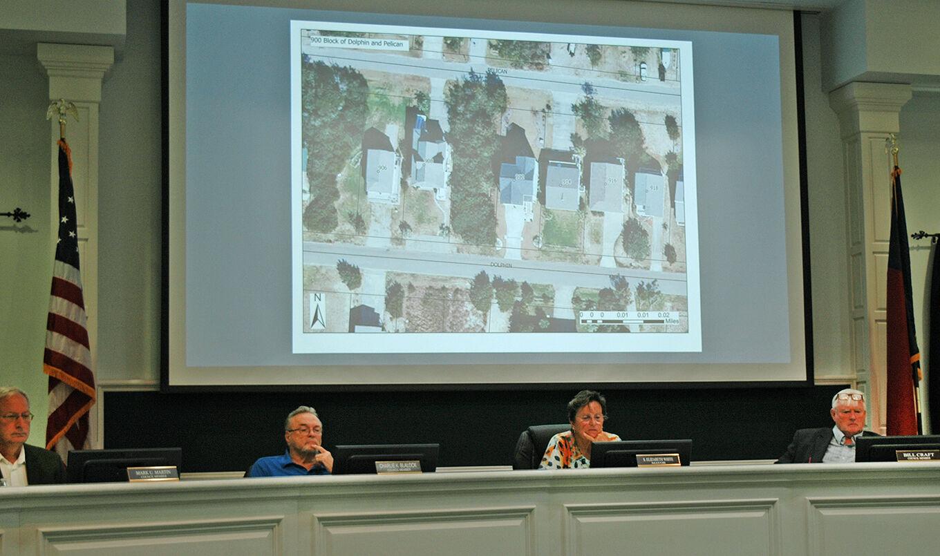 Oak Island takes no action on 'farreaching' amendment News
