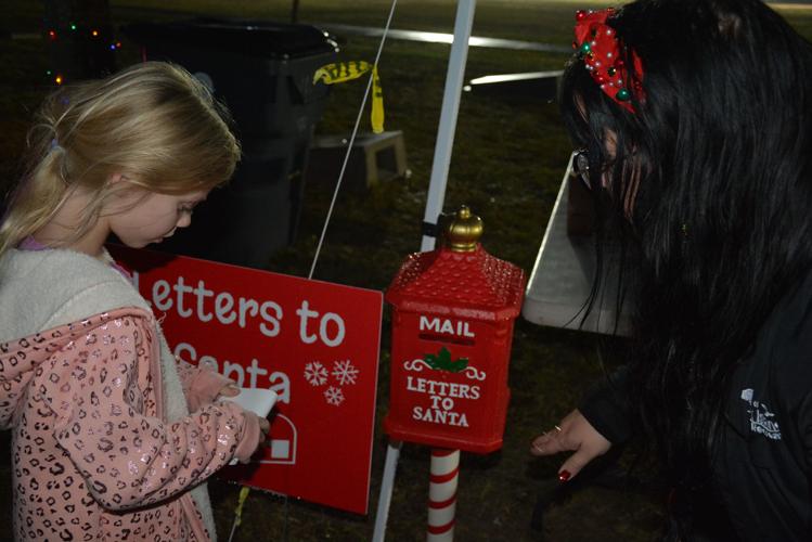 2023 Oak Island Christmas Tree Lighting Photo & Video