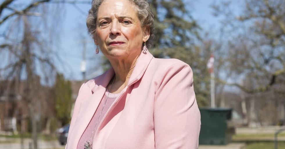 Niagara resident says single seniors are unfairly taxed - Vimarsana News
