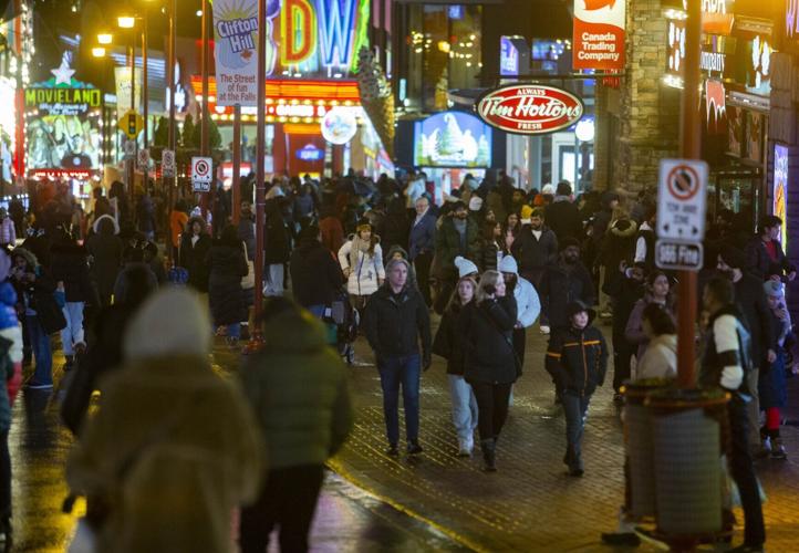 Photos Crowds flock to Niagara Falls for New Year's Eve