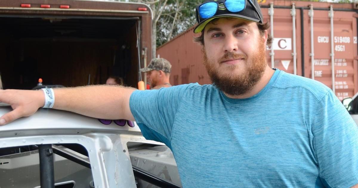 Gary Lindberg races flag-to-flag for victory in Merrittville Speedway’s ...