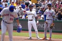 Andrew McCutchen homers as the Pirates beat the Cardinals and struggling  Adam Wainwright