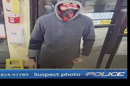 Employee held up by man armed with gun during Thorold 7-Eleven robbery